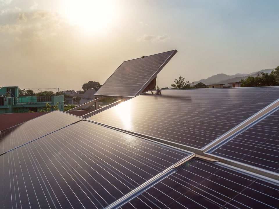 affordable-solar-panel-installations-torbay