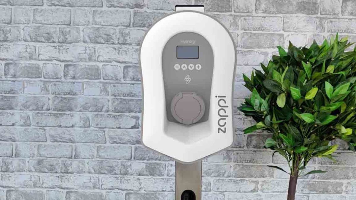 EV Charger Installation in Devon: What You Need to Know Before Booking